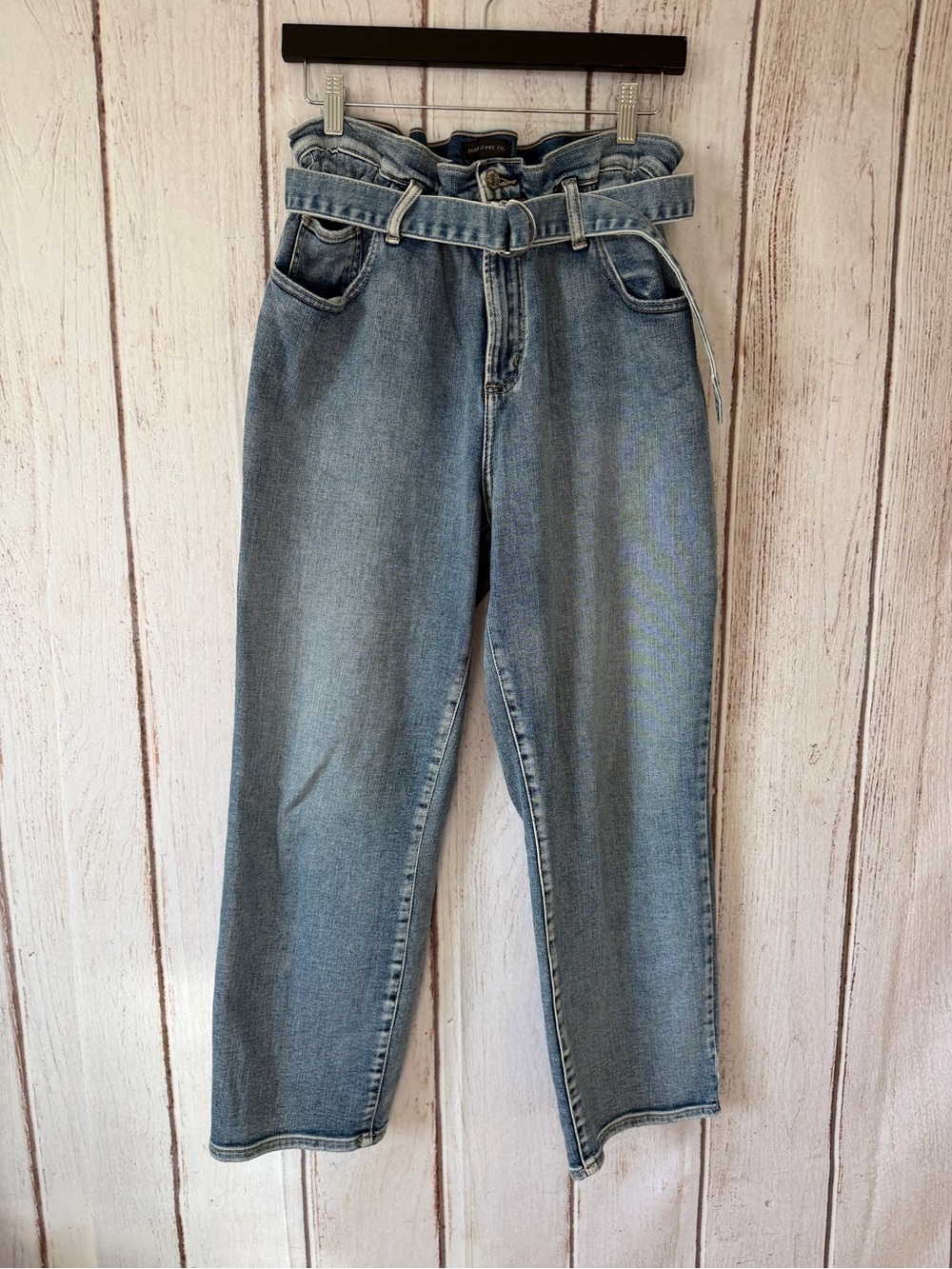 Silver Jeans Co. Paper Bag Crop Jeans W31/L27
